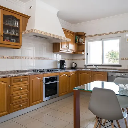 Villa Bmyguest - Casa Limoeiro